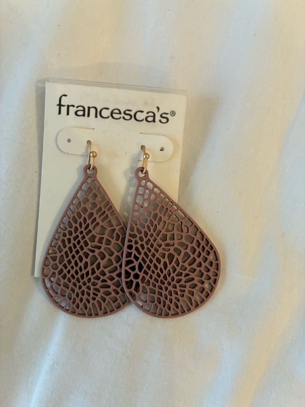 Francesca's Collections Dusty Mauve Cutout Teardrop Earrings